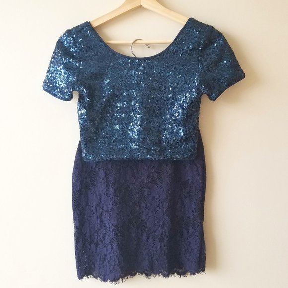 Forever 21 Blue Sequin Crop Top & Mini Skirt Set - Picture 2 of 13
